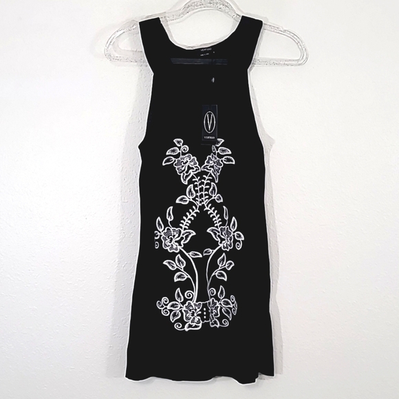 *NWT* VERTIGO Black w/White Embroidery Sleeveless Dress, size Large (runs small) - Picture 1 of 7